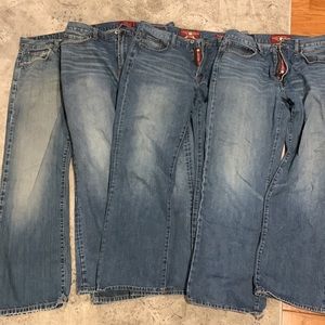 4 pairs of mens Lucky jeans